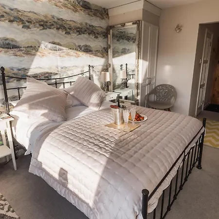 View, Stunning Roof Views Over To The Fells